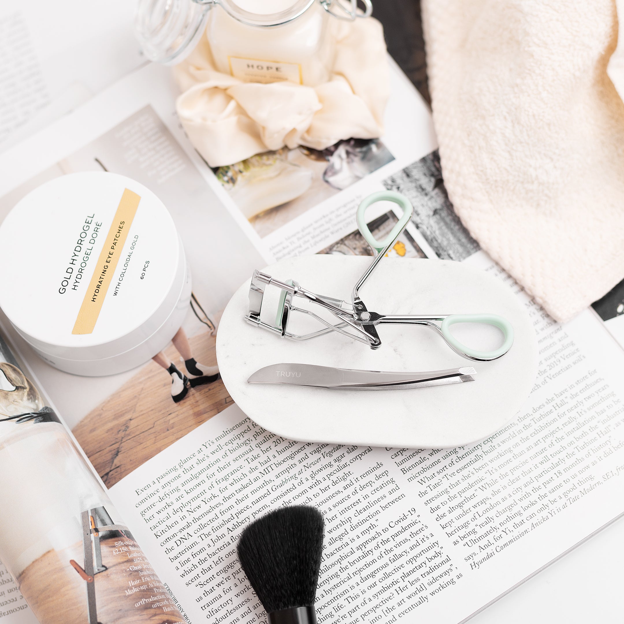 Slant Tip Tweezers & Pouch