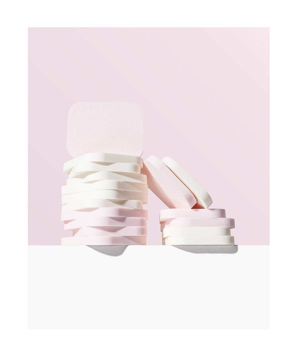 TRUYU Pink and White Make up sponges. 20 pack. On white and pink background.