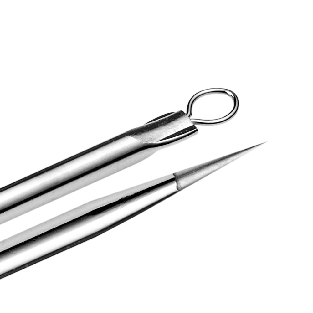 Zoomed in image of TRUYU Blackhead Remover. Showing point Lancet and Loop for blackhead removal.