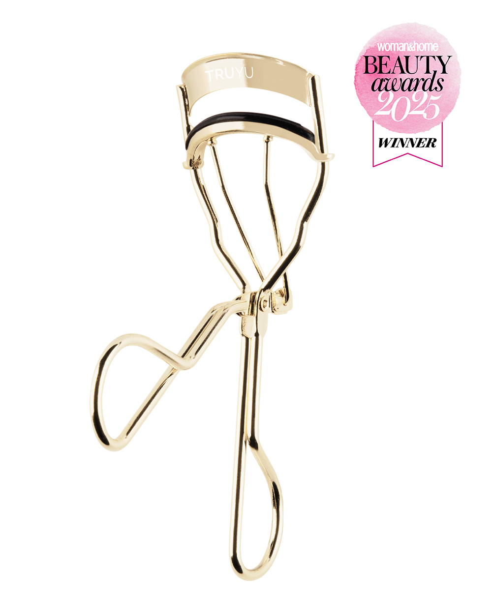 TRUYU Gold Curl Wonder Eyelash Curler. Out of Packaging. Women & Home Beauty Awards 2025 Winner Roundel (View 1)